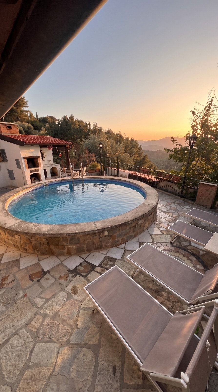Piscina con vista panoramica